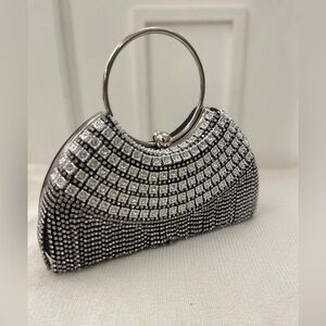 Elegant Silver Rhinestone Evening Bag